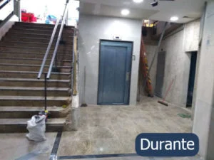 Construcao-de-elevador-em-edificio-comercial-com-fundacao-estrutura-metalica-e-alvenaria-estrutural_4b-300x225